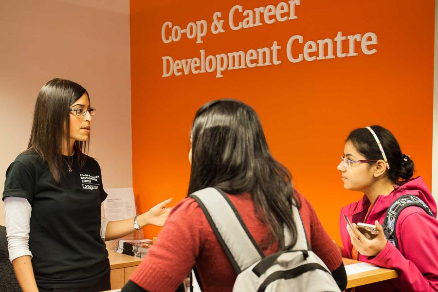 Students inquiring about Co-op and Work Integrated Learning (WIL) programs.